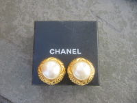 Chanel Beautiful Faux Pearl Cabachon Clip Earrings