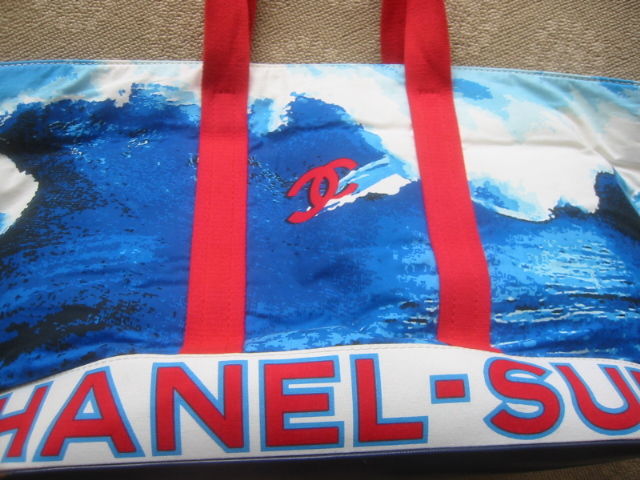 Drejning plade hærge Chanel Huge Surf Collection Beach Bag at 1stDibs | chanel surf bag, chanel  surf collection, chanel surf tote
