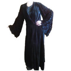 Late 1920's Dramatic Velvet coat with Rauched Sleeves