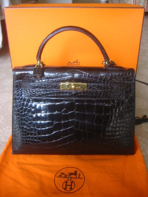 Women's Hermes Alligator 32 cm Kelly Bag in Perfect , Mint Condition