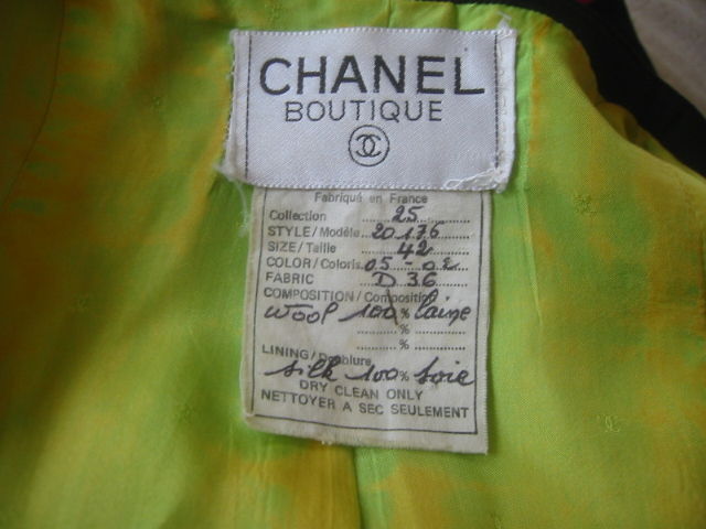 Chanel charming vintage neon green suit with black trim 42 1