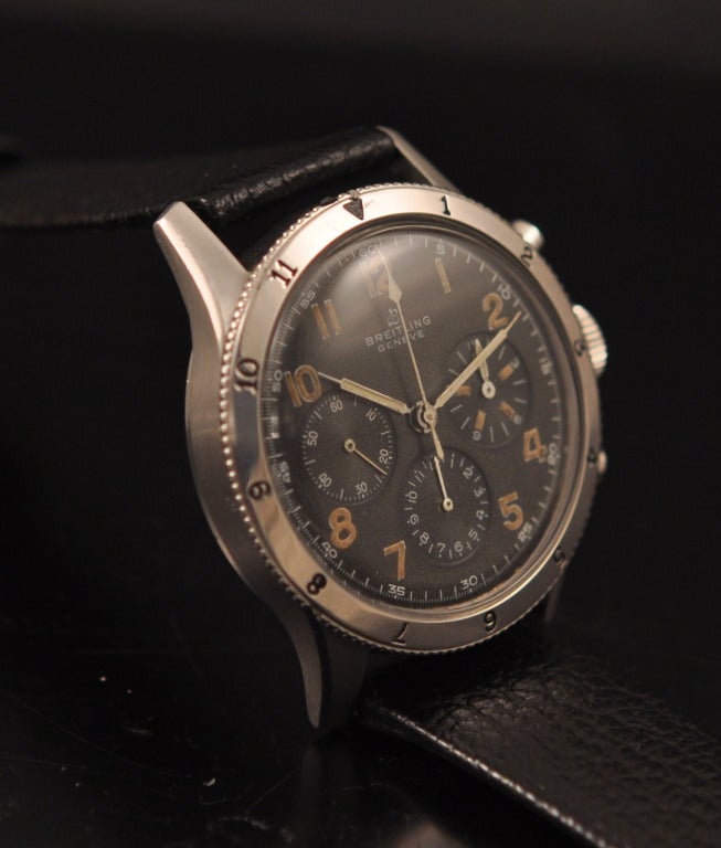 Breitling Stainless Steel Co-Pilot A.V.I Chronograph Wristwatch circa 1960s In Good Condition In Paris, FR