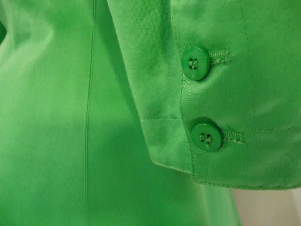 Claude Montana Paris Grüner Mantel und schwarzes Kleid, 1980er Jahre  1