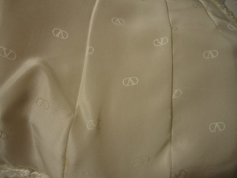 Valentino Boutique Ivory Silk Jacket 2