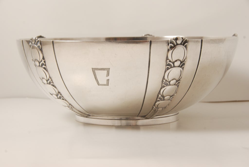 Tiffany sterling bowl by Tiffany & Co. in the Exposition pattern, also commonly called the tomato pattern. This pattern was designed by Tiffany & Co. in the 1930's to celebrate the the 100th anniversary of the founding of Tiffany's. A great example