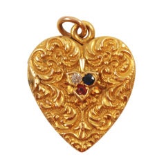 Victorian  Gold Repousse Heart Locket