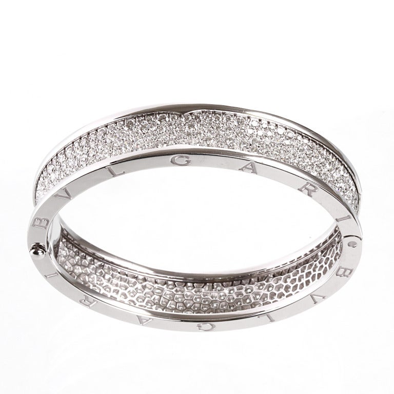 Bulgari 10ct B.Zero1 Diamant-Armreif im Zustand „Neu“ in Feasterville, PA