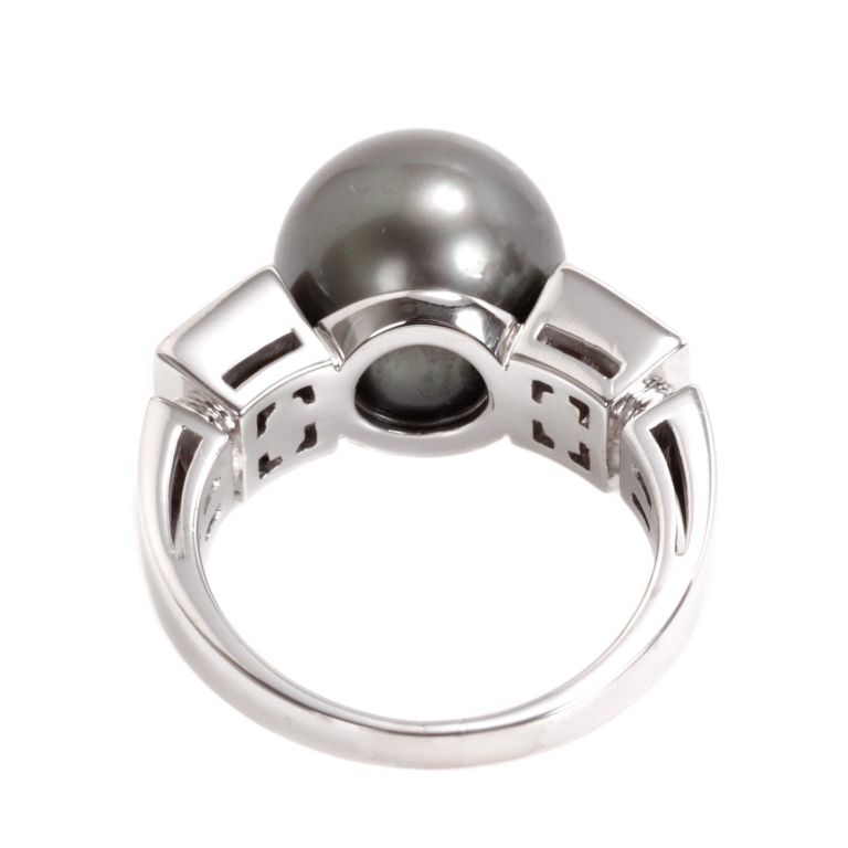 Women's Bulgari Lucea Pearl Diamond White Gold Ring