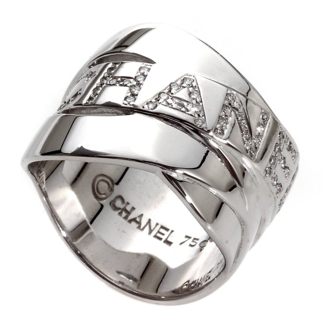 Chanel Diamond Gold Bolduc Ring