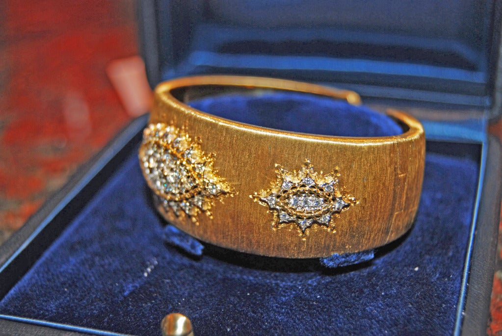 Mario Buccellati Diamond Cuff Bracelet In Excellent Condition In New Orleans, LA
