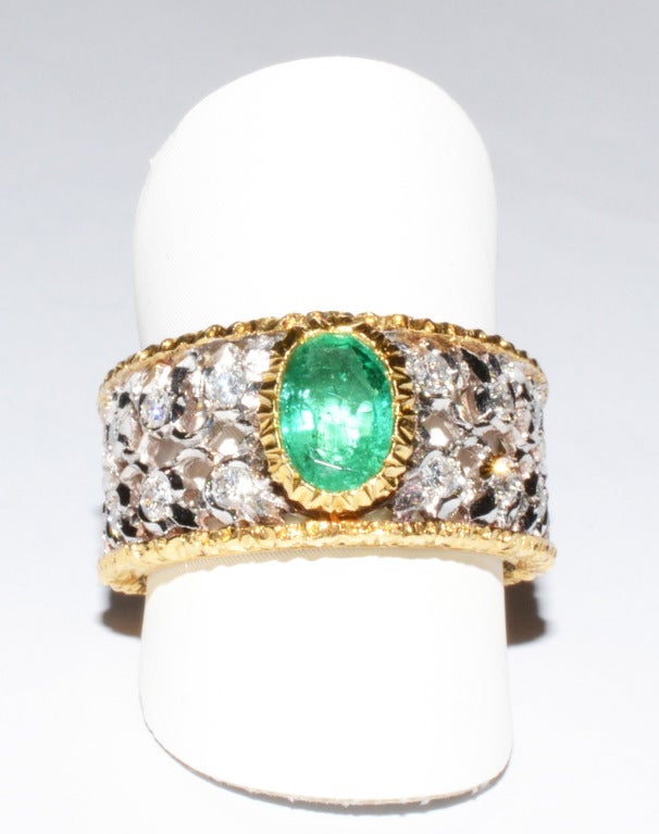 18k yellow and white gold Emerald ring with  diamonds.
1 Emerald for .90 carats 
14 diamonds  for .30 cararts
Size 6 
Coming with box and certificate.