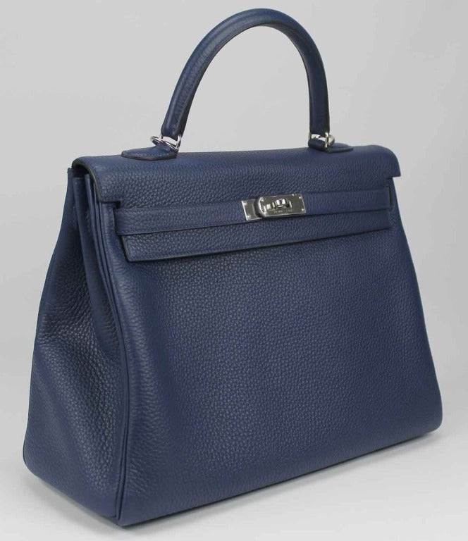 Hermes handbag
Kelly size 35 , Taurillon Clemence Leather and Palladium Hardware
Blue Saphire colour
Purchased on April 2014
Original Invoice and packaging
Shipment and Insurance Included 
100%  Safe 
    1. Sold by company with invoice,
   