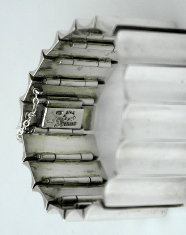 Antonio Pineda Taxco Sterling Silver Modernist Concave Bracelet For Sale 3