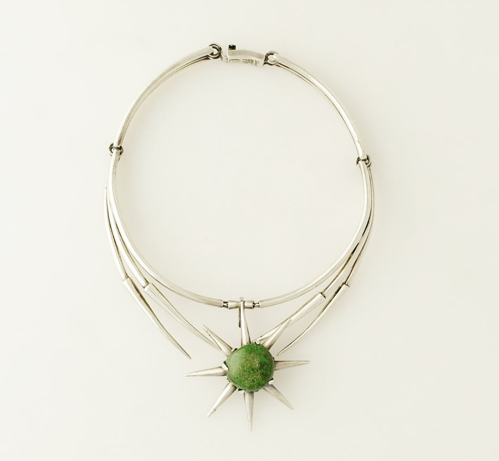 Salvador Teran Sterling Silver Jade Modernist Starburst Necklace In Excellent Condition For Sale In New York, NY