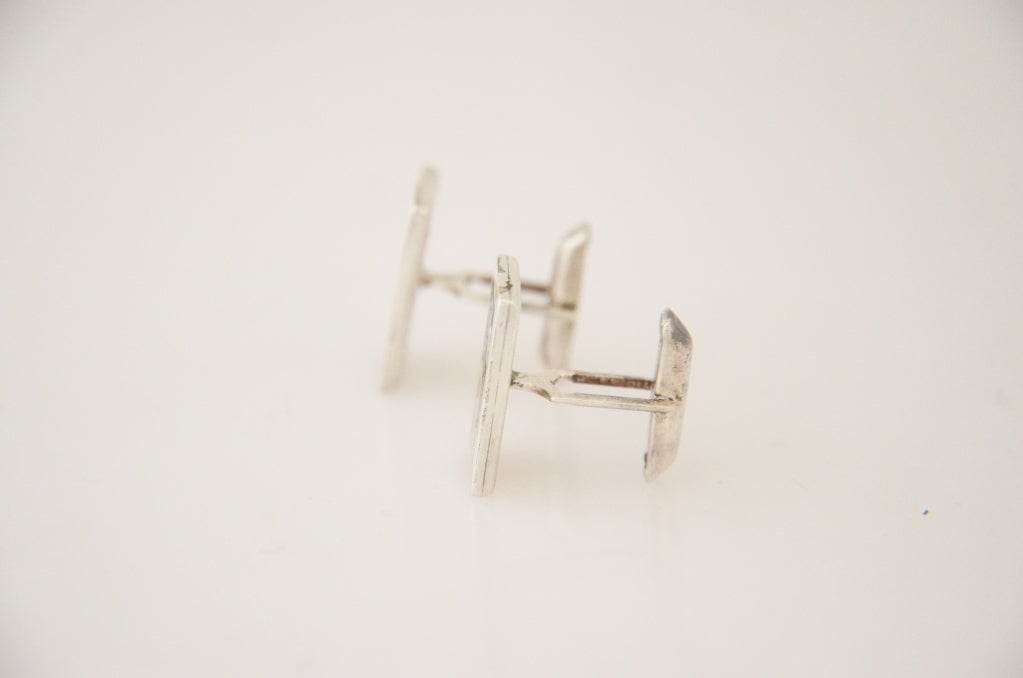 Los Castillo Taxco Sterling Silver Cufflinks In Excellent Condition For Sale In New York, NY
