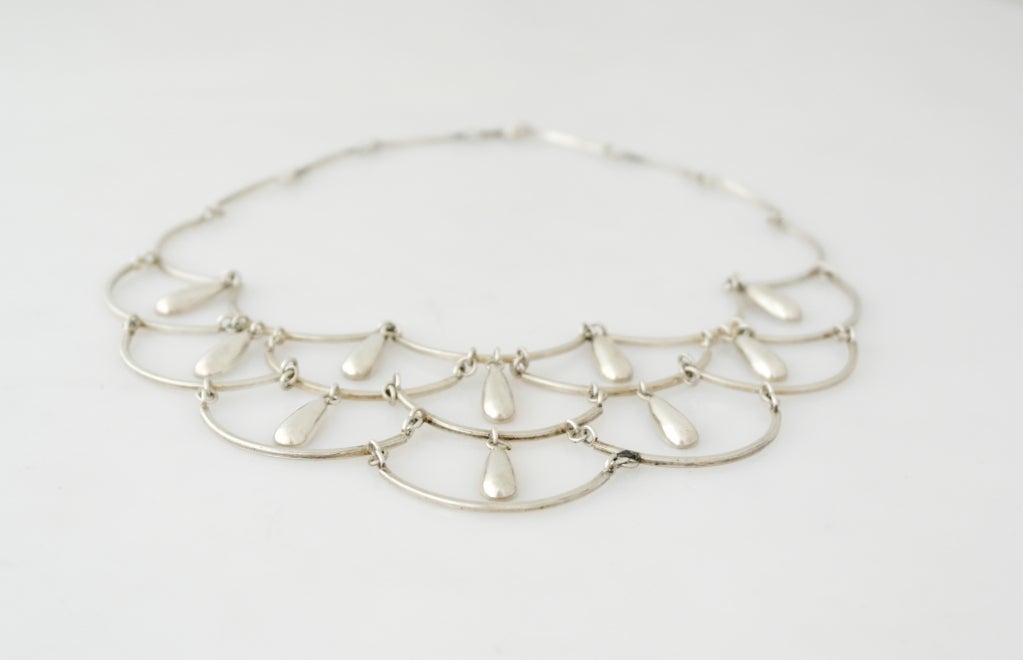 Antonio Pineda .980 Silver Modernist Necklace For Sale 1