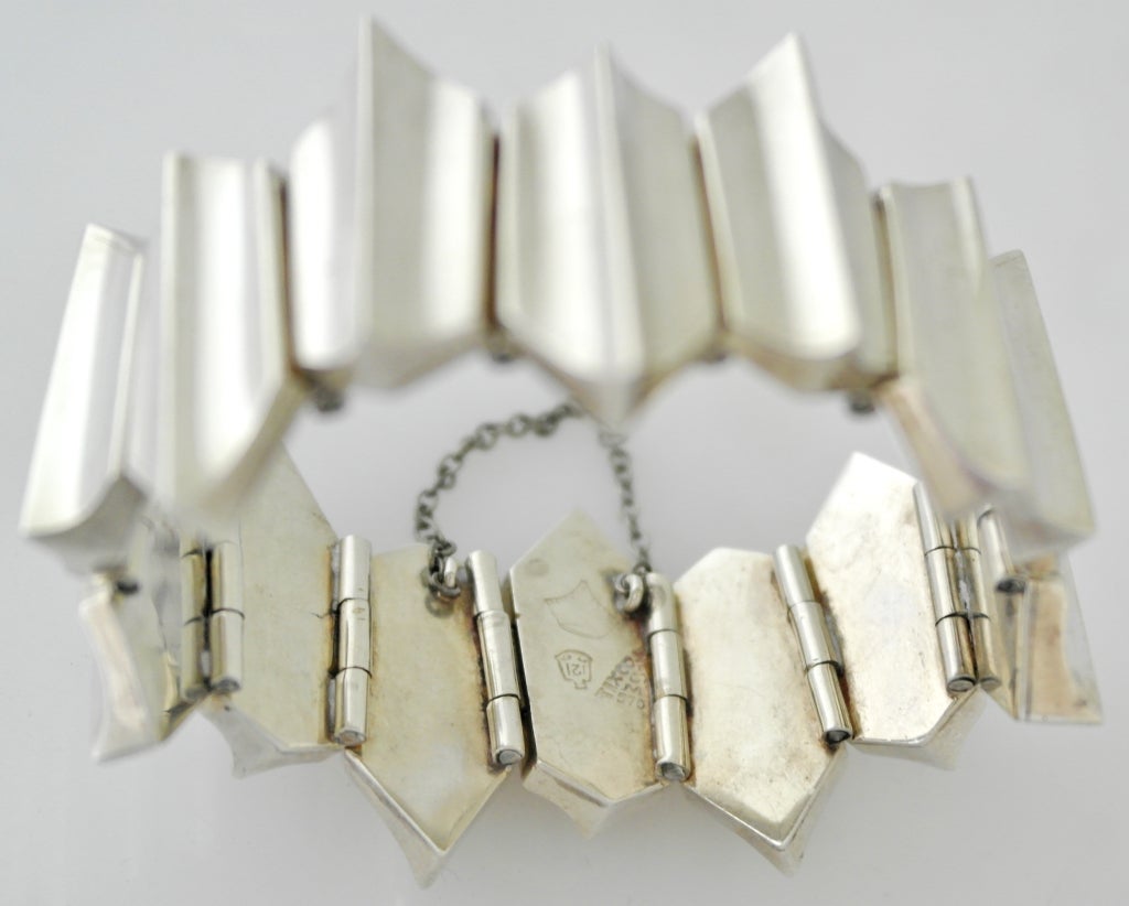 Antonio Pineda .970 Silver Modernist Bracelet For Sale 3