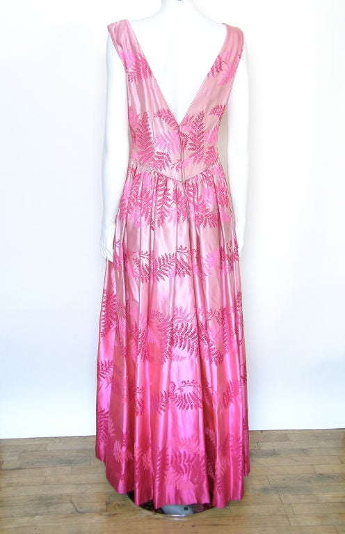 Pink Silk Brocade Gown In Good Condition In Chicago, IL