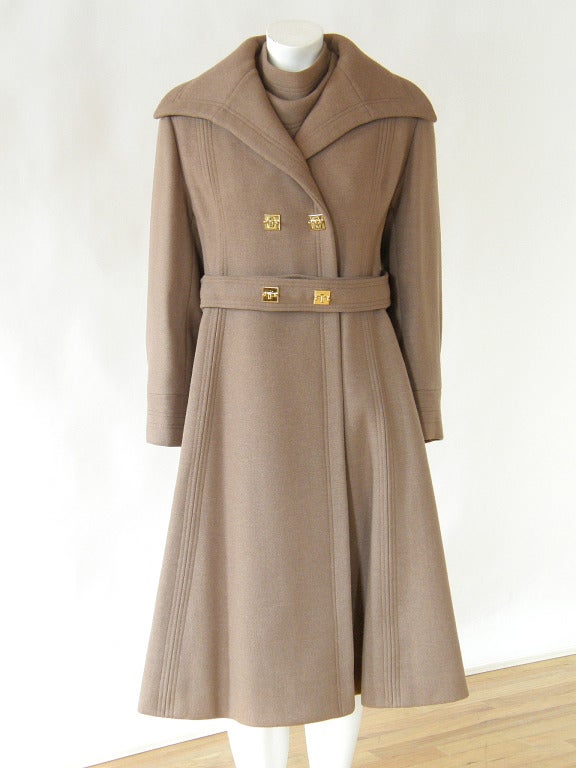 1960s James Galanos Wool Coat with Unique Hardware and Matching Scarf In Good Condition In Chicago, IL