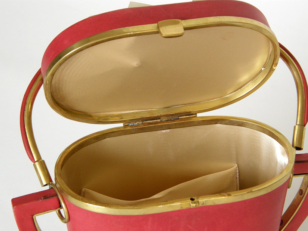 Women's Anne-Marie Paris Figural Sugar Bowl Novelty Handbag Red Leather