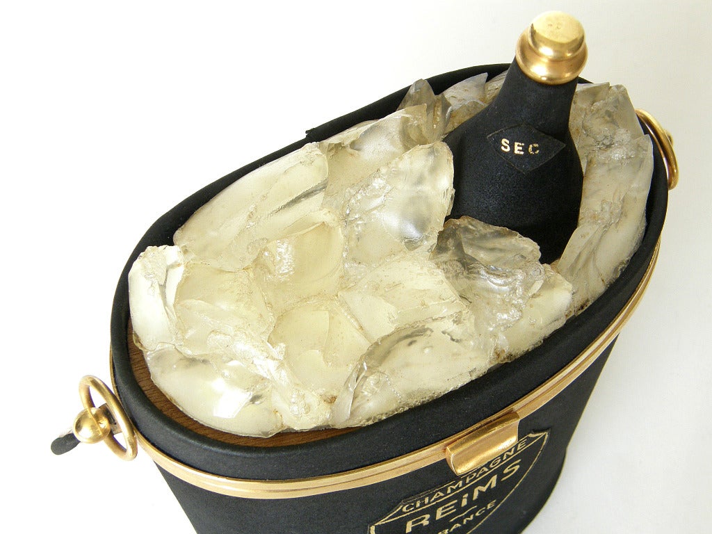 Anne-Marie Champagne Bucket Handbag In Good Condition In Chicago, IL