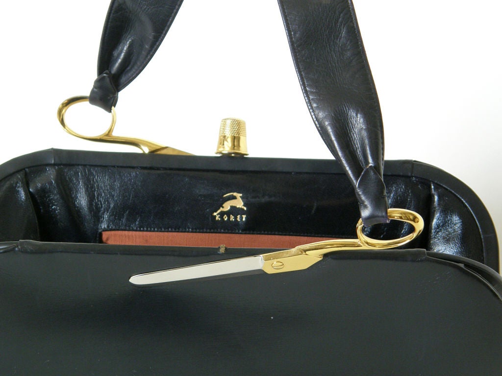 Women's Koret Scissors and Thimble Handbag