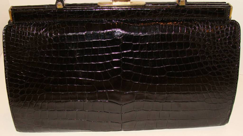 Black Crocodile Handbag Large and Excellent 1