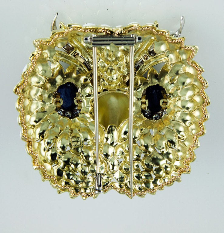 Enamel Sapphire Diamond Gold Owl Pin Brooch In Excellent Condition In Montreal, QC