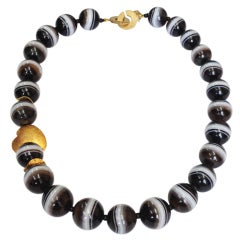 Antique Victorian Banded Agate Bead Necklace