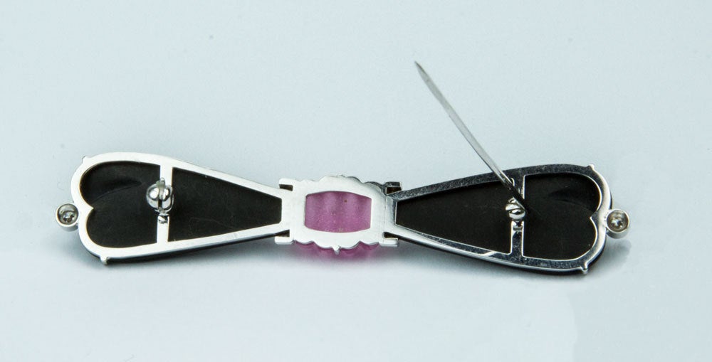 Contemporary Black Onyx, Pink Tourmaline and Diamond Gold Bow Pin Estate Fine Jewelry For Sale