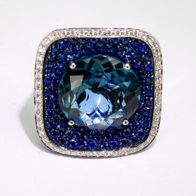 Contemporary Sensational Blue Topaz Sapphire Diamond Gold Cluster Ring