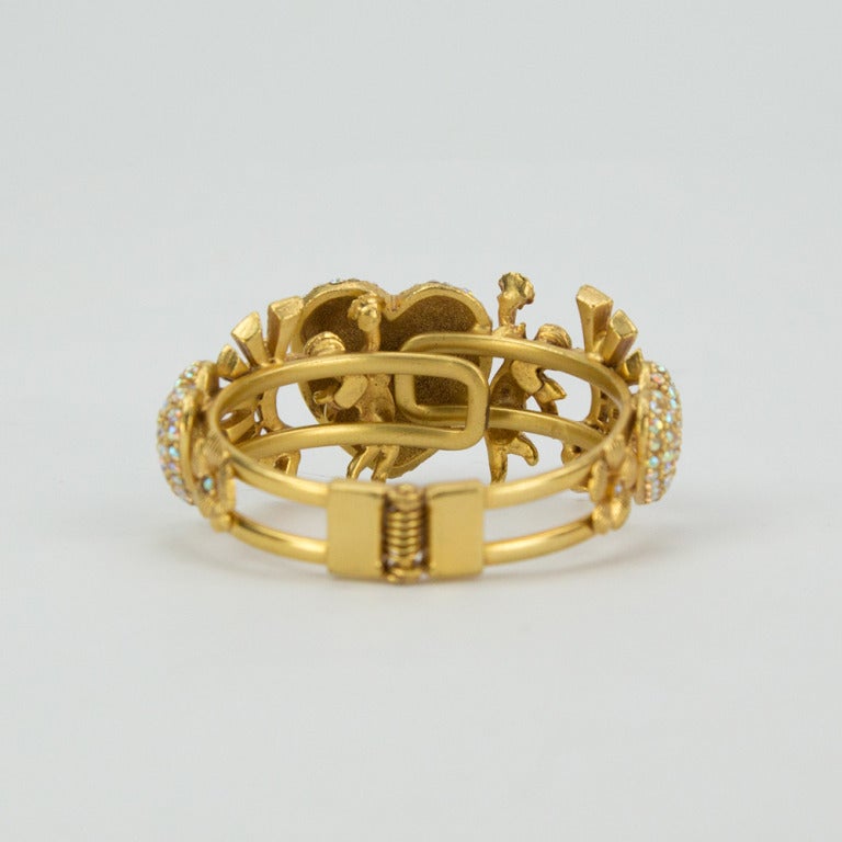 Cherub Nymphs and Hearts Signed Askew London Clamper Cuff Bracelet In New Condition In Montreal, QC