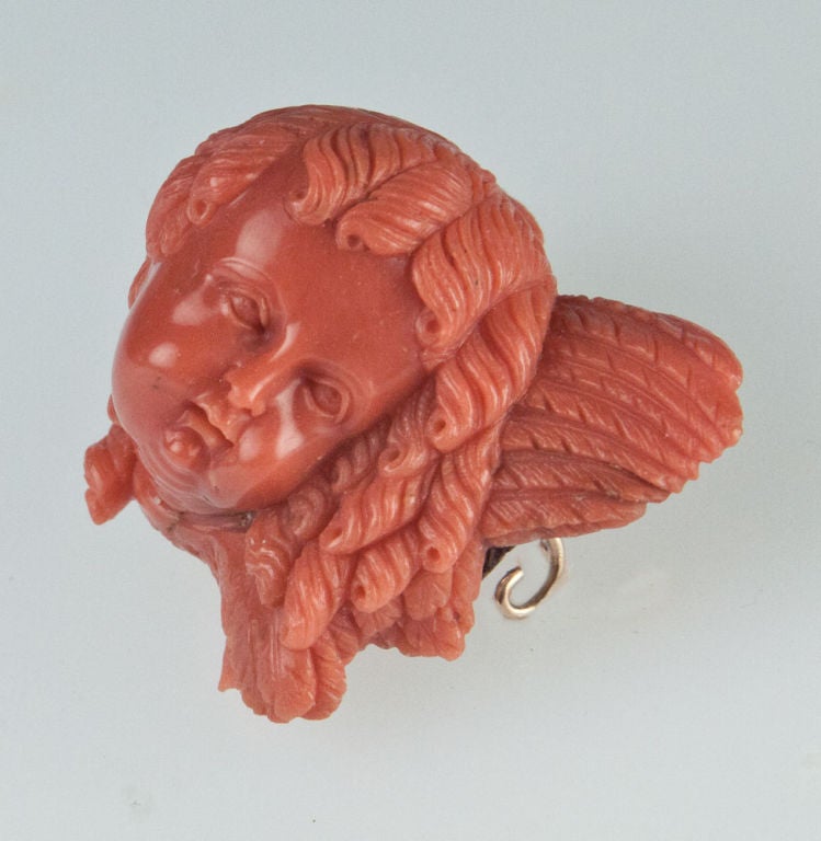 Victorian Hand-Carved Angelic Cherub Coral Brooch Pendant In Excellent Condition In Montreal, QC