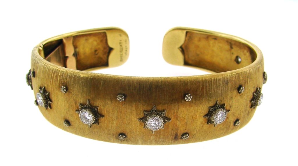 MARIO BUCCELLATI Diamond & Gold Bangle Bracelet 1