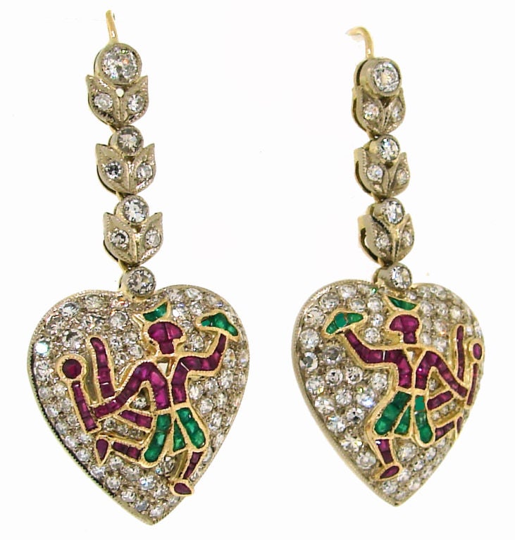 c.1930's Indian Epic Motif Diamond Gems Platinum Gold Earrings and Pin Set In Good Condition For Sale In Beverly Hills, CA