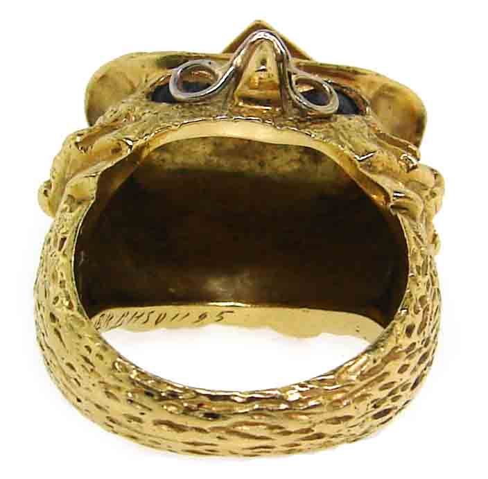 Van Cleef & Arpels Yellow Gold Owl with Sapphire Eyes Ring 2