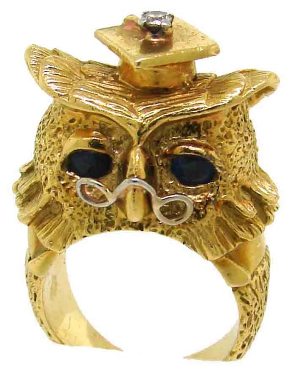 This unusual Owl ring was specially made by Van Cleef & Arpels, Beverly Hills in 1969 for Barbara Atlas who created a famous 