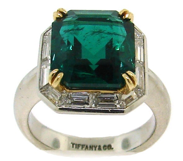 Tiffany & Co. 6.26 cts Step Cut Emerald, Diamond Platinum Ring 5