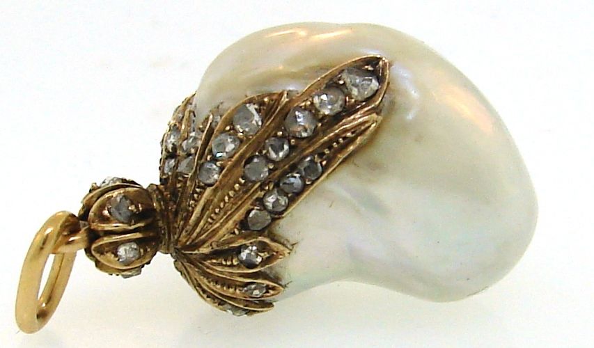 antique baroque pearl pendant