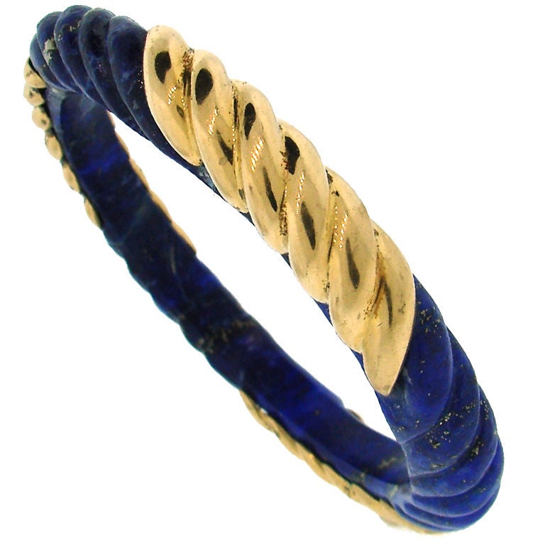 VAN CLEEF & ARPELS Carved Lapis Lazuli & Yellow Gold Bangle
