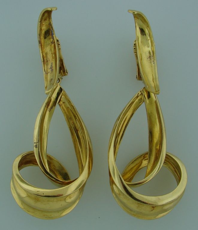 Yellow Gold Necklace & Earrings by Maramenos & Pateras 1