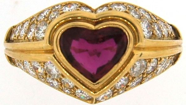 bvlgari heart ring