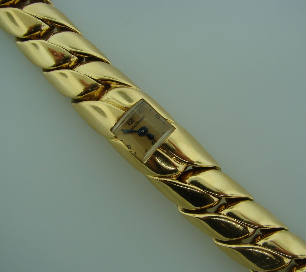 JAEGER-LECOULTRE Lady's Yellow Gold Bracelet Watch 3