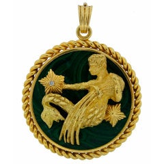 Vintage VAN CLEEF & ARPELS Malachite & Gold Aquarius Zodiac Pendant