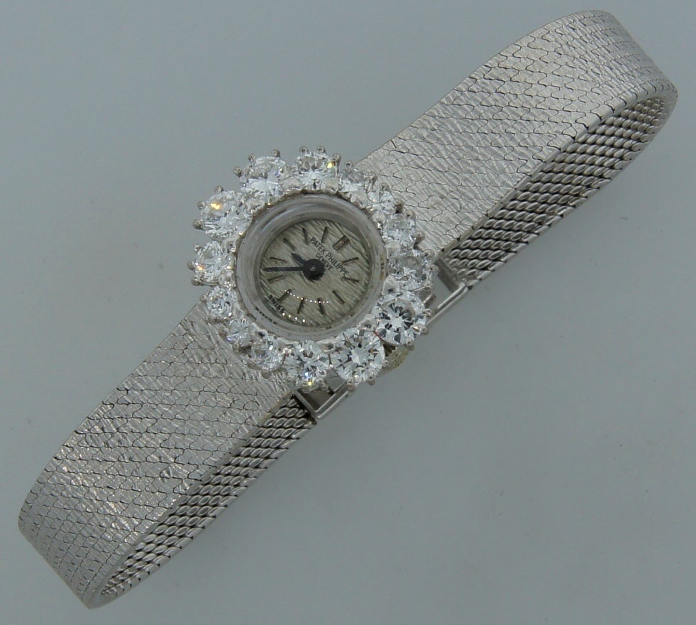 Chic and elegant, feminine and classy ladies watch created by Patek Philippe in the 1960s. Mechanical movement,