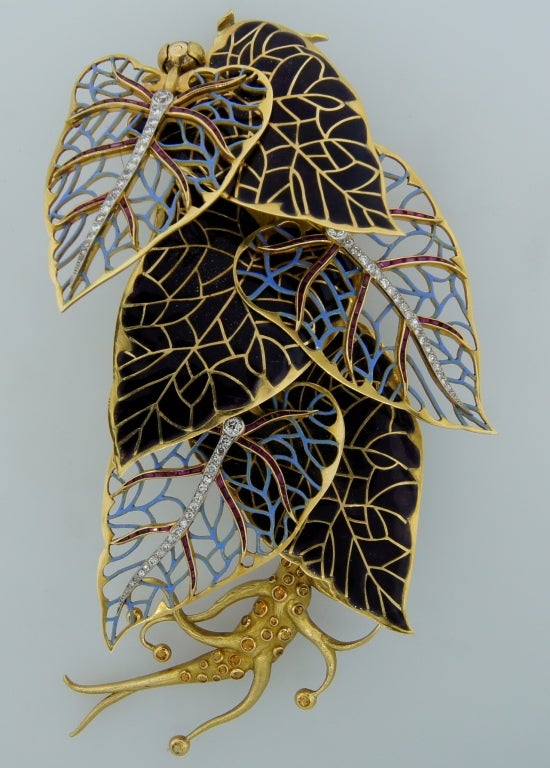 Remarkable French Belle Epoque Movable Enamel Leaves Flower Pin For Sale 5