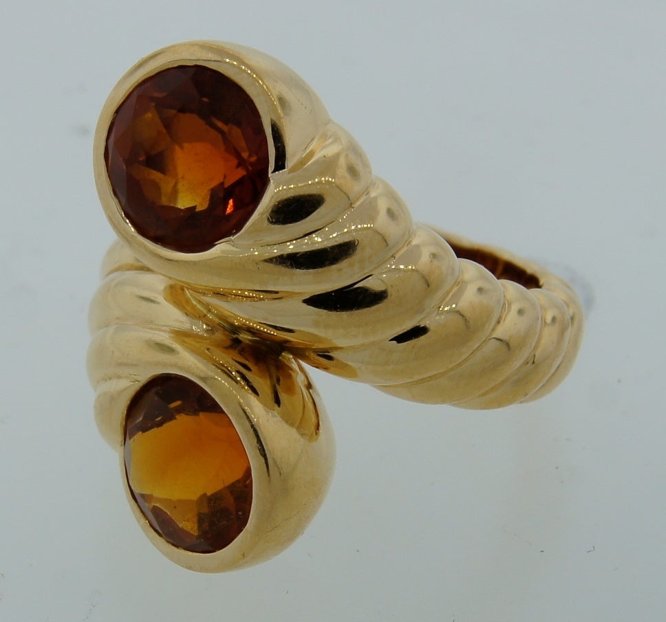 Exquisite cocktail ring created by Verdura in the 1990's. It looks like a 