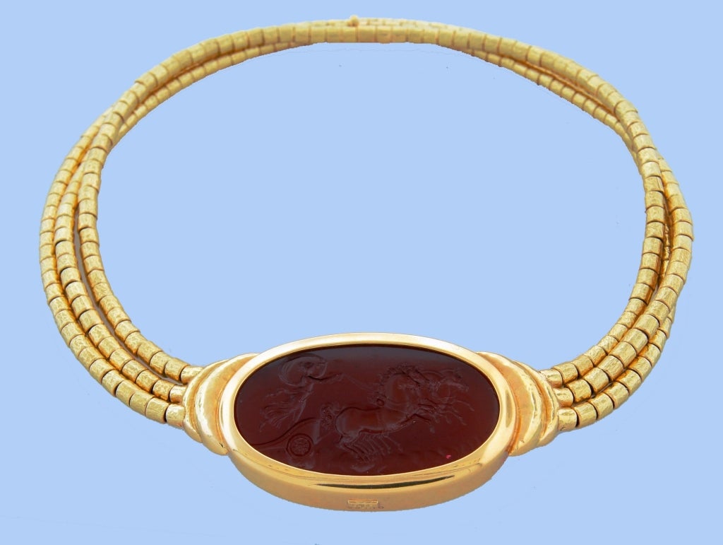ELIZABETH GAGE Carved Art Glass Mother of Pearl Gold Necklace