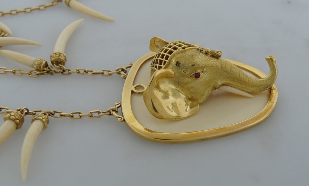 Stunning Italian Bone & Yellow Gold Elephant Necklace 1