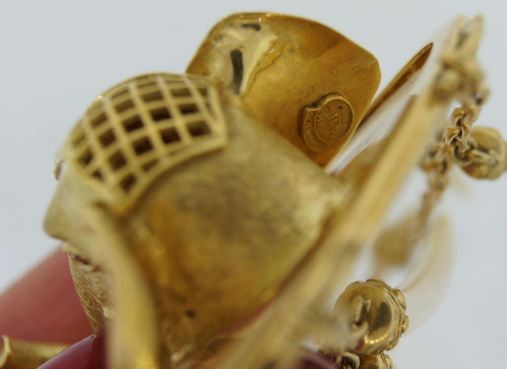 Stunning Italian Bone & Yellow Gold Elephant Necklace 5